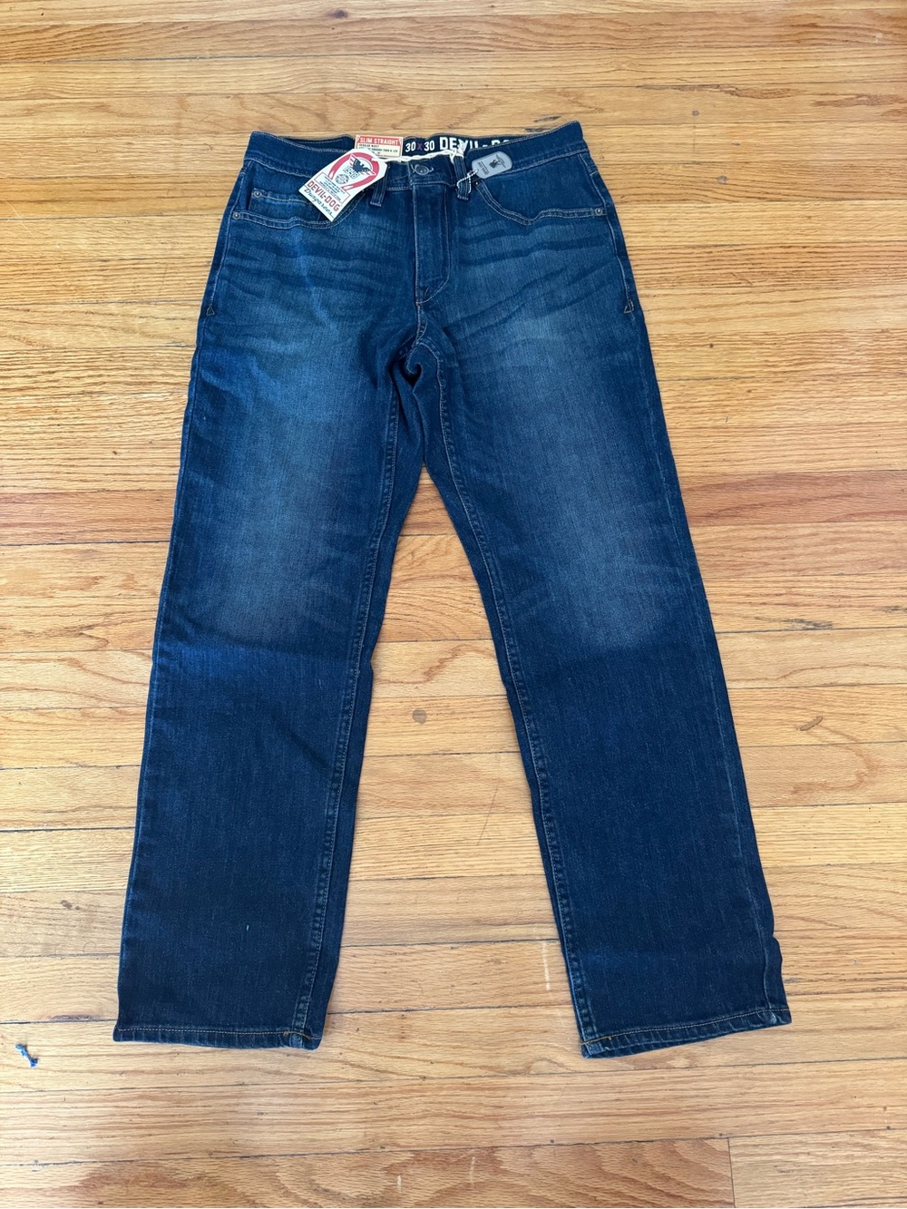 NWT Men’s Slim Straight Devil Dog Jeans